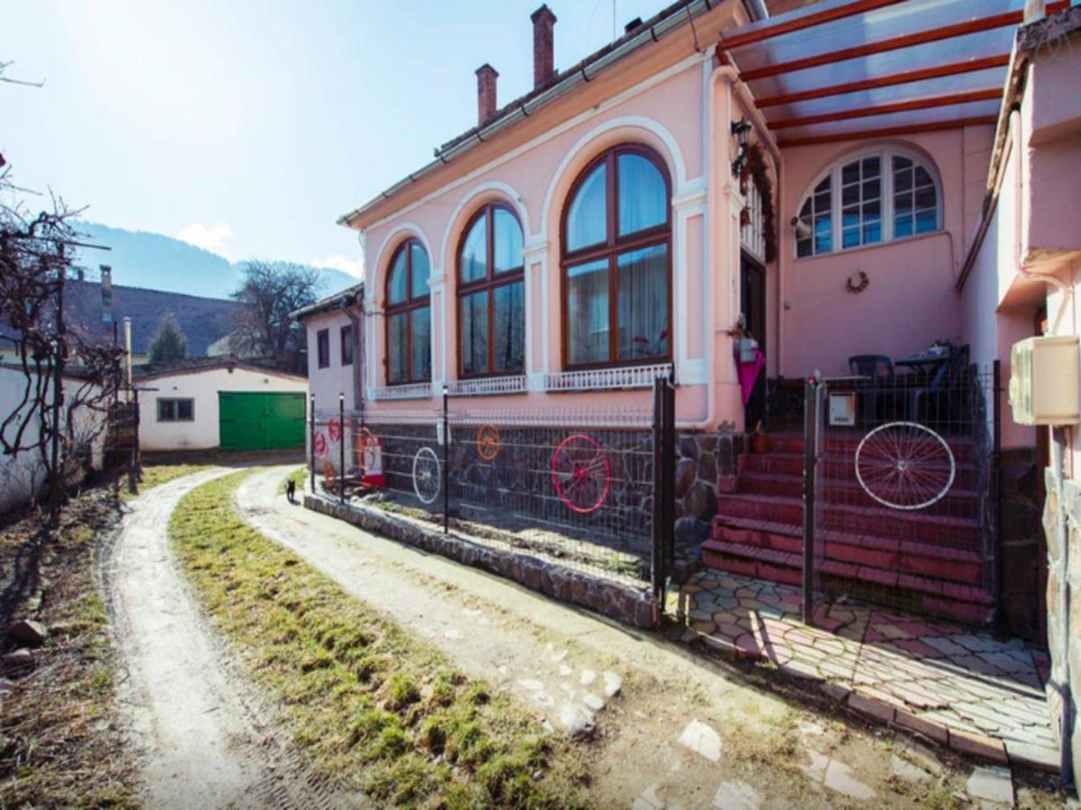 Love Nest Braşov Habitación foto